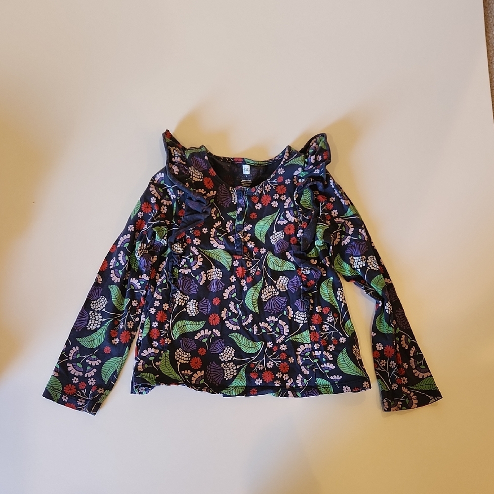 Tea Collection Top Size 6